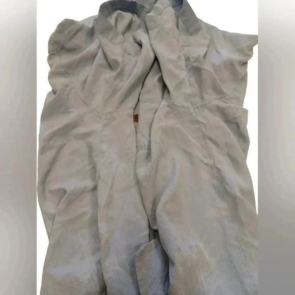 Tommy Bahama EUC 100% Silk S/S Button Down Blue Size  Medium - Picture 9 of 9